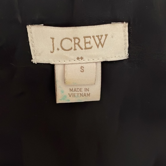 J. Crew Down Full Zip Jacket Vest Women’s Small Black Herringbone Pockets Gold - Picture 6 of 9